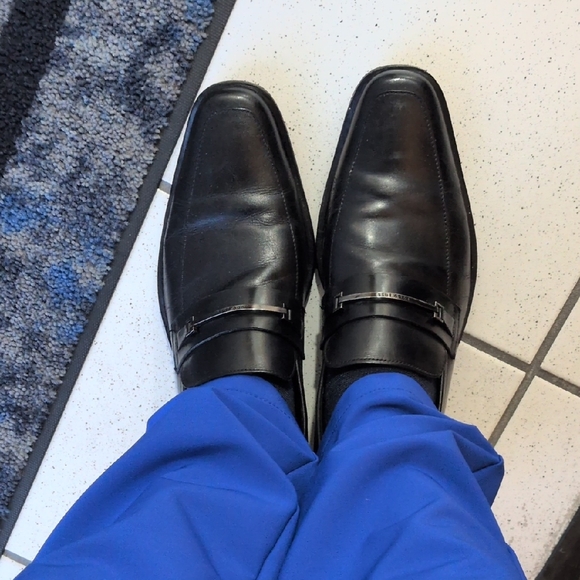 Hugo Boss Black Leather Men's Loafers - Picture 8 of 8